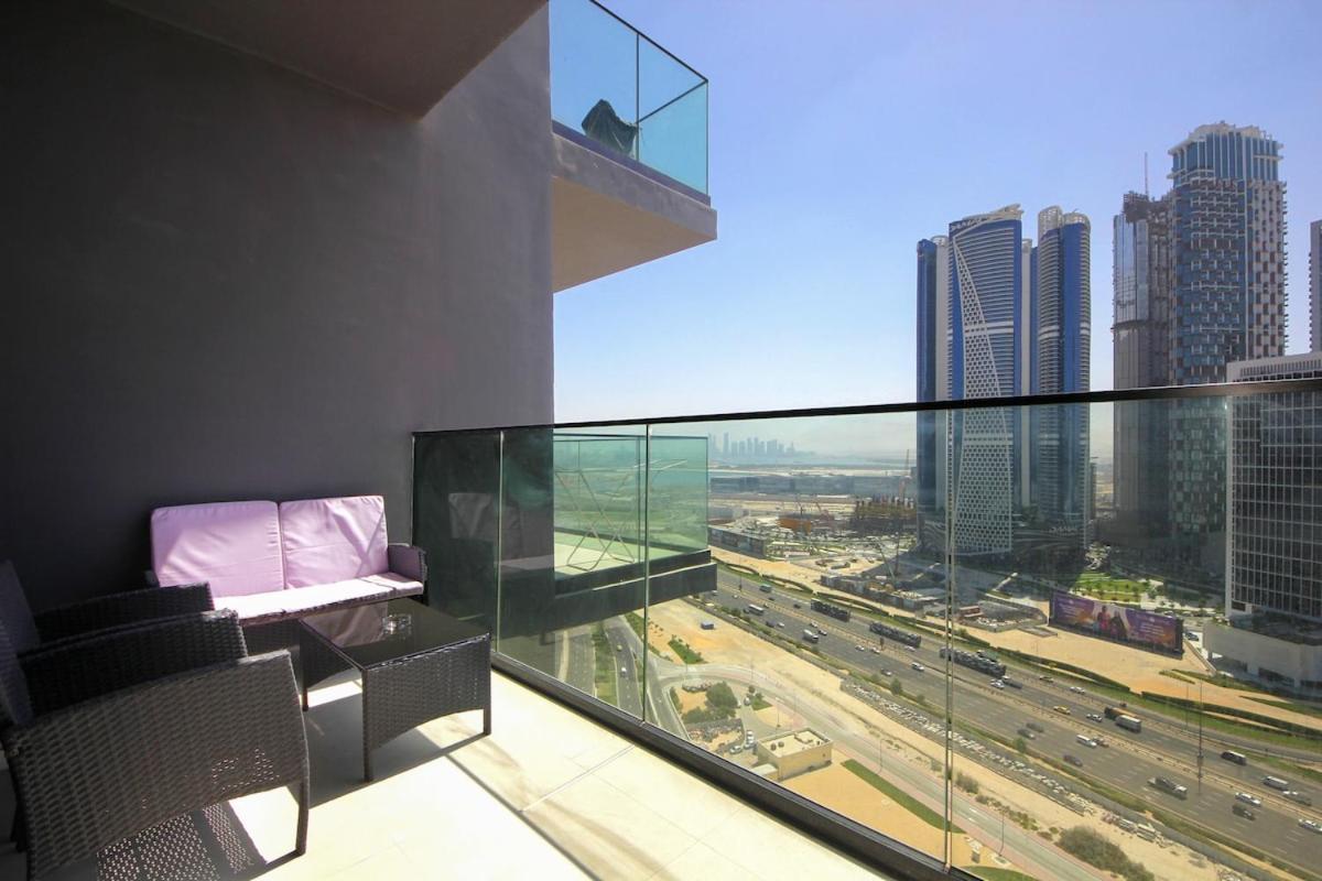Apartment Elegant In Binghatti Canal Near Mall Dubai
